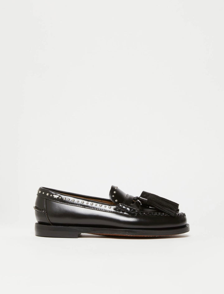 Sko | Leather Moccasin with Studs and Tassels - Black