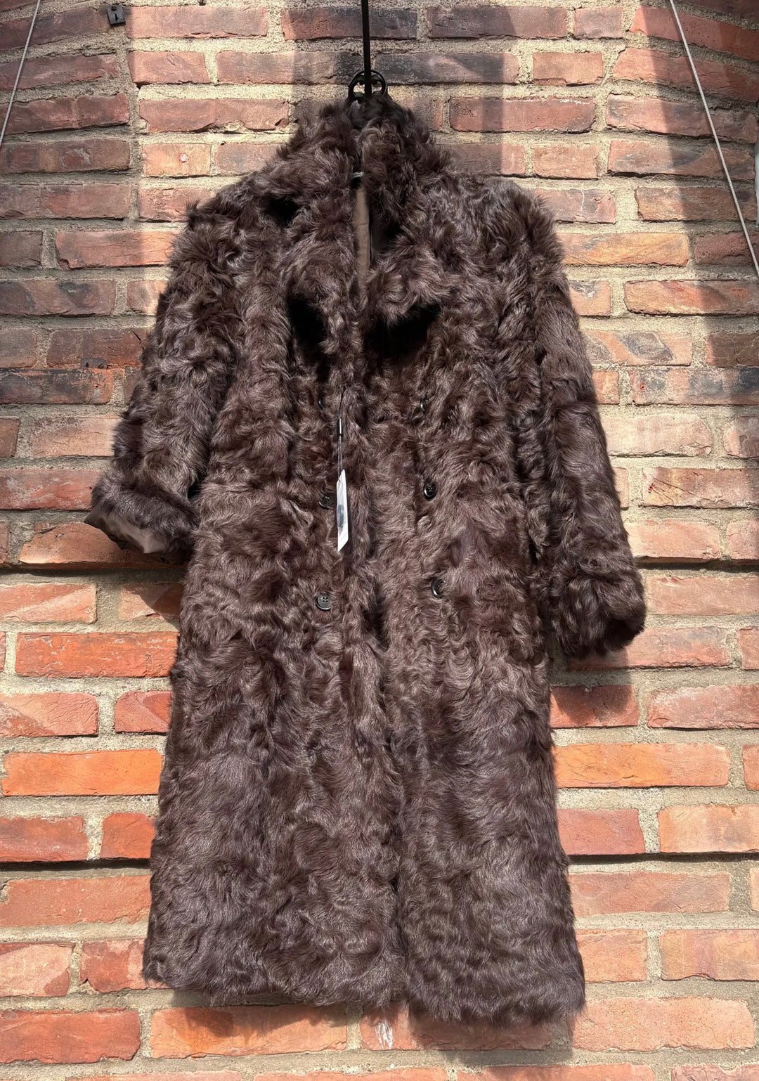 Kåpe | Curly Lamb Vienna - Brown