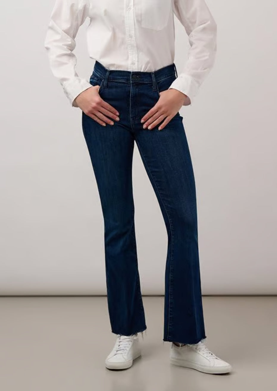 Jeans | The Weekender Fray Chip On My Shoulder