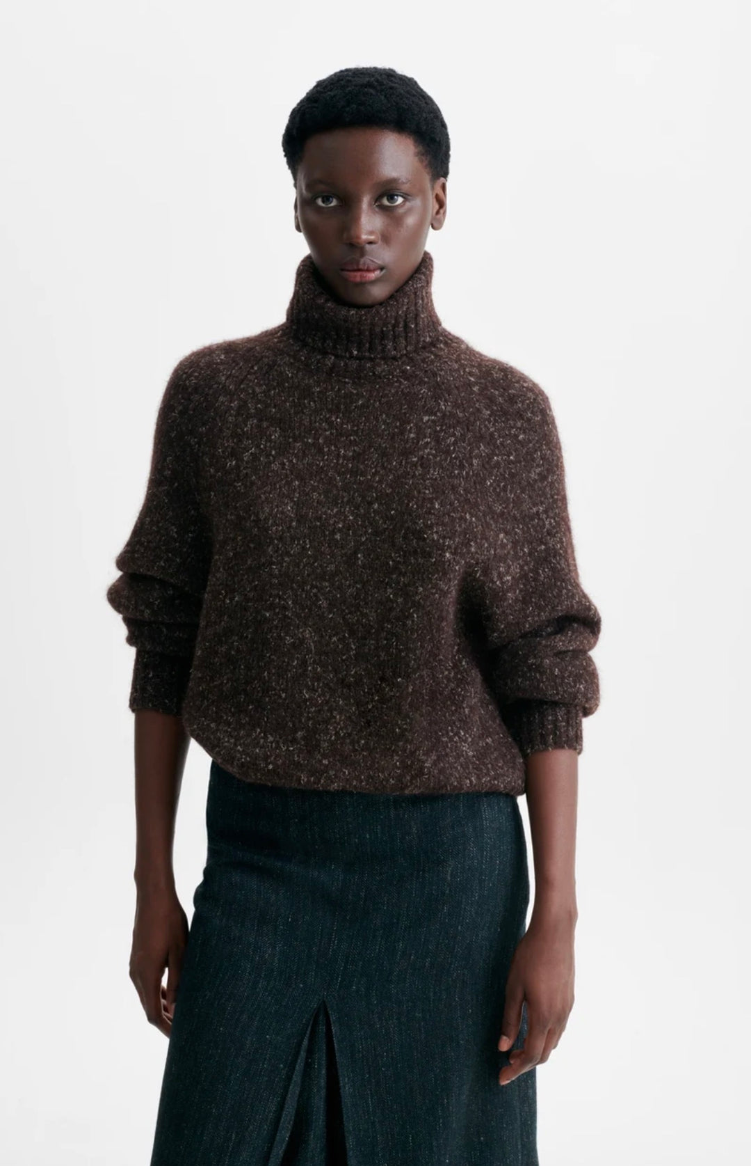 Genser | Hideki Sweater - Chocolate